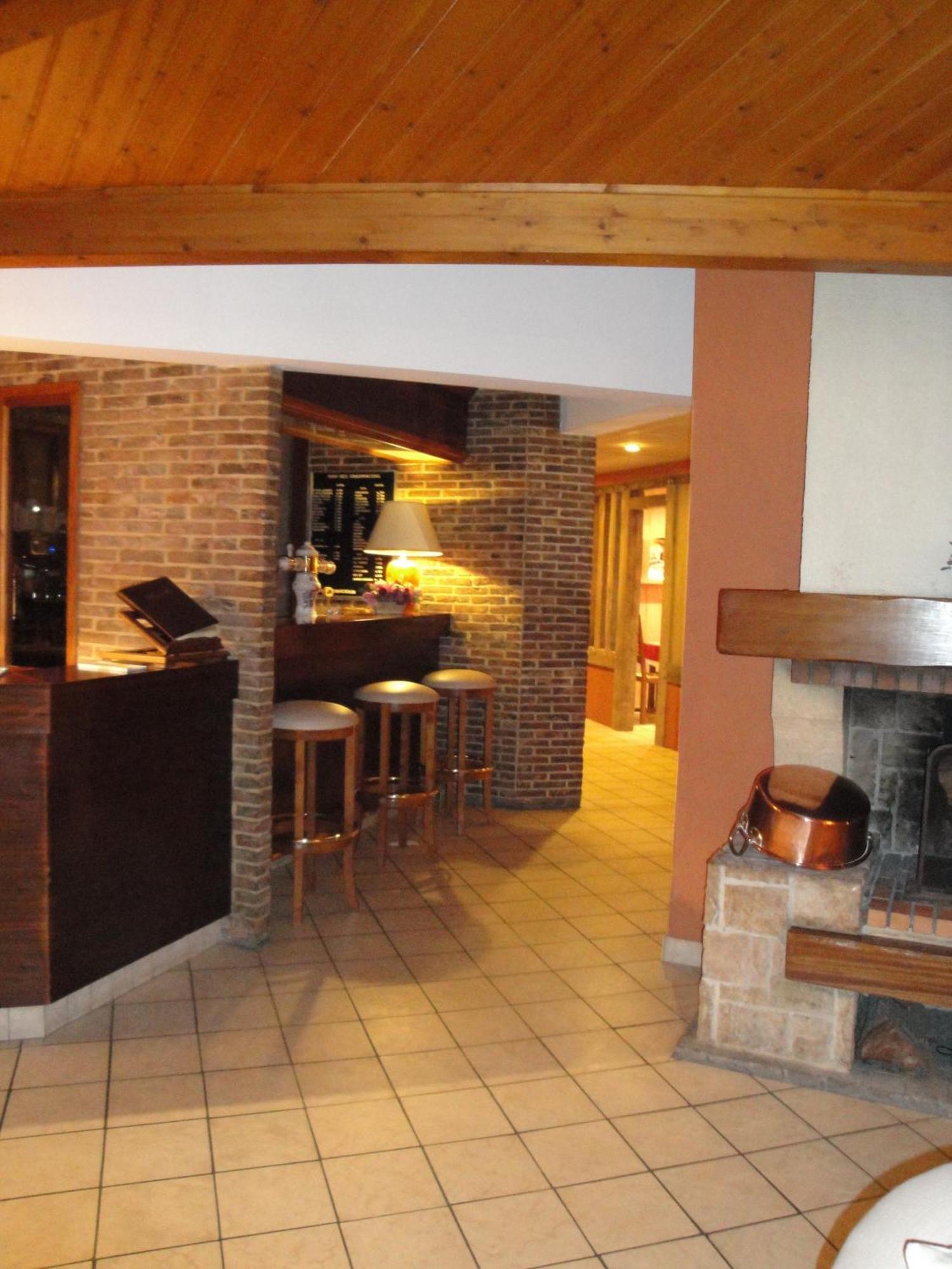 Hotel Le Drakkar Pont-Audemer Esterno foto