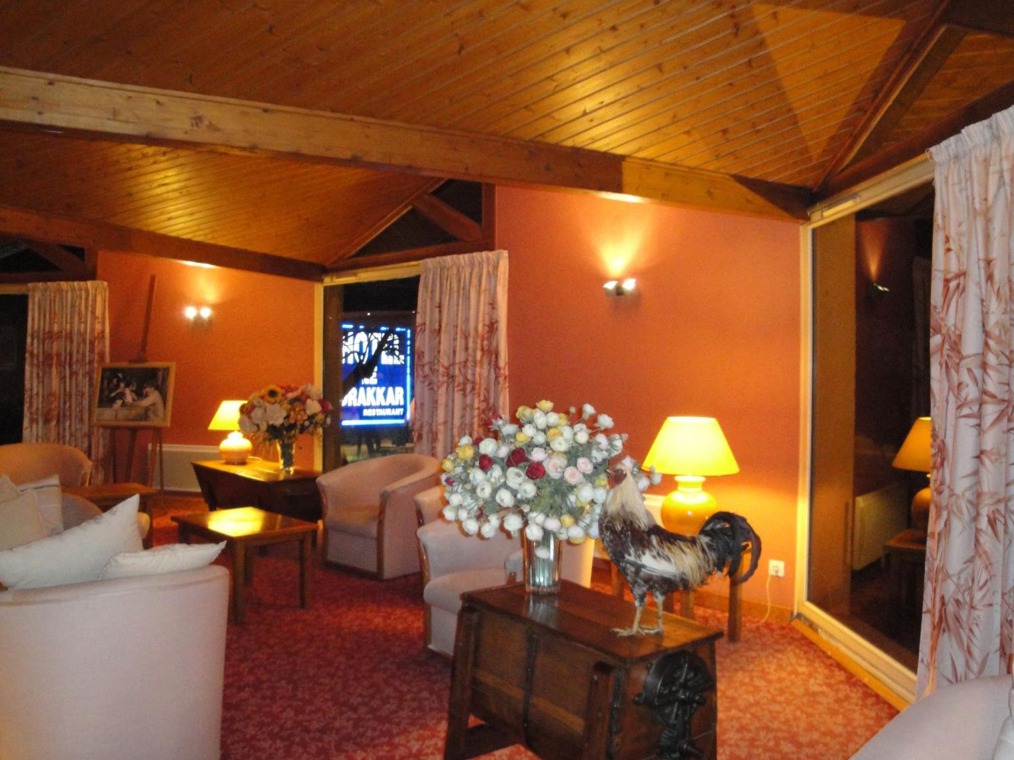 Hotel Le Drakkar Pont-Audemer Esterno foto