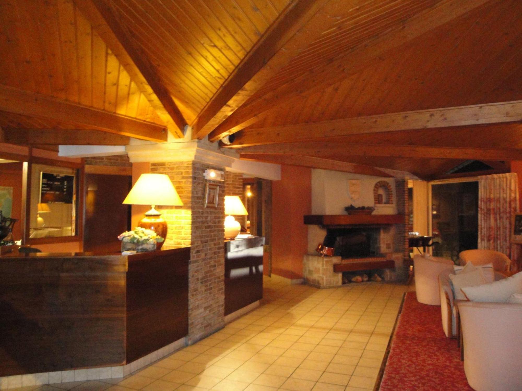 Hotel Le Drakkar Pont-Audemer Esterno foto